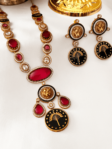 Kiasha Elegant Royal Celebrity Inspired necklace (Red)