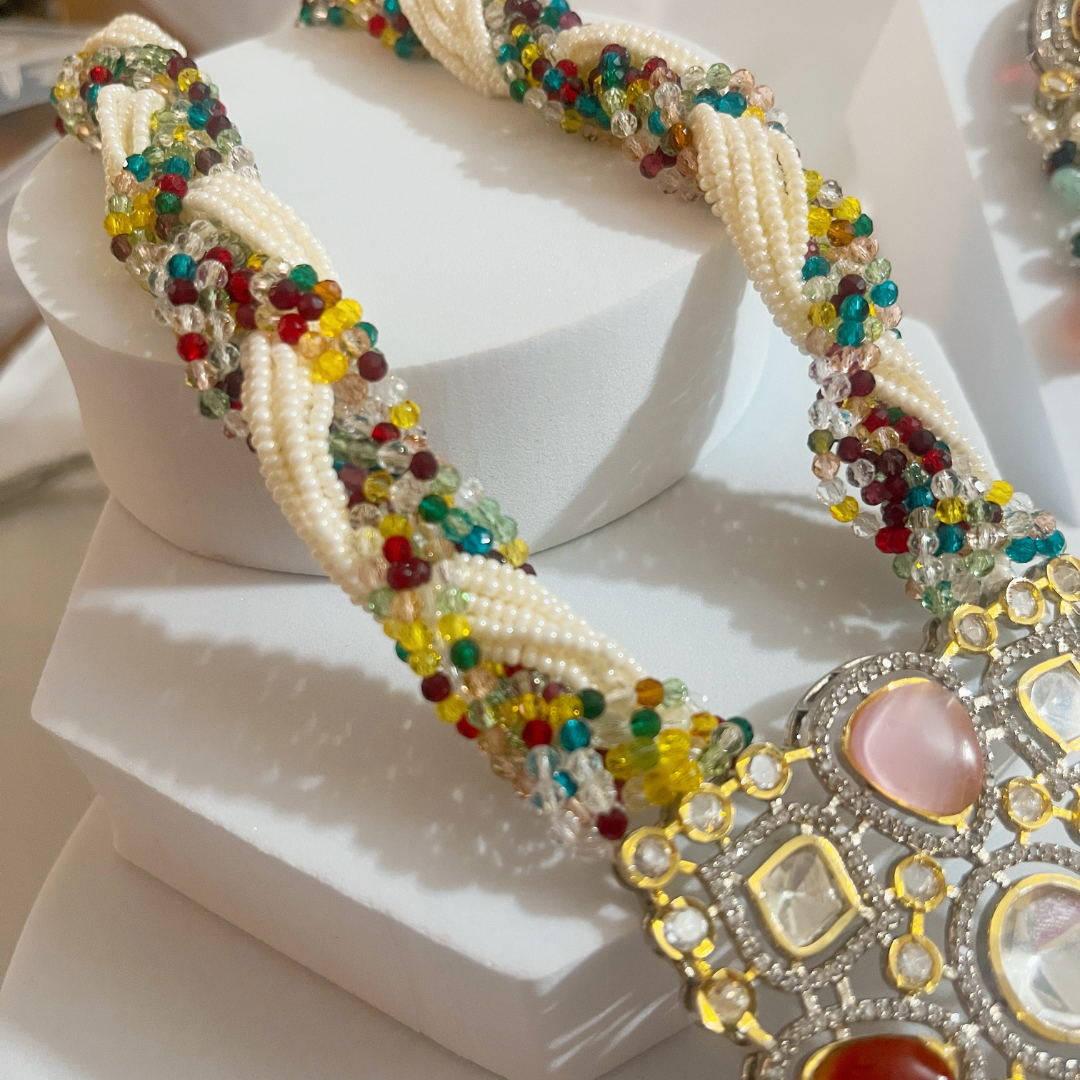 Kiasha Celebrity-Inspired Antique Necklace Set - Kiasha 