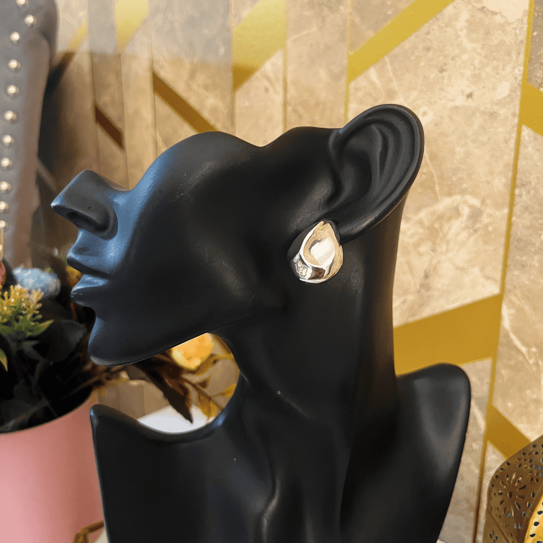 Kiasha Anti-Tarnish Stud Earrings for Daily Sophistication - Kiasha 