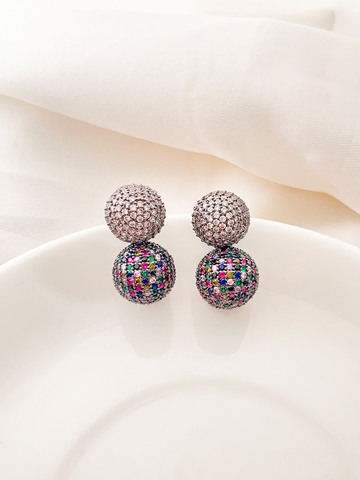 Celebrity style premium studs earrings